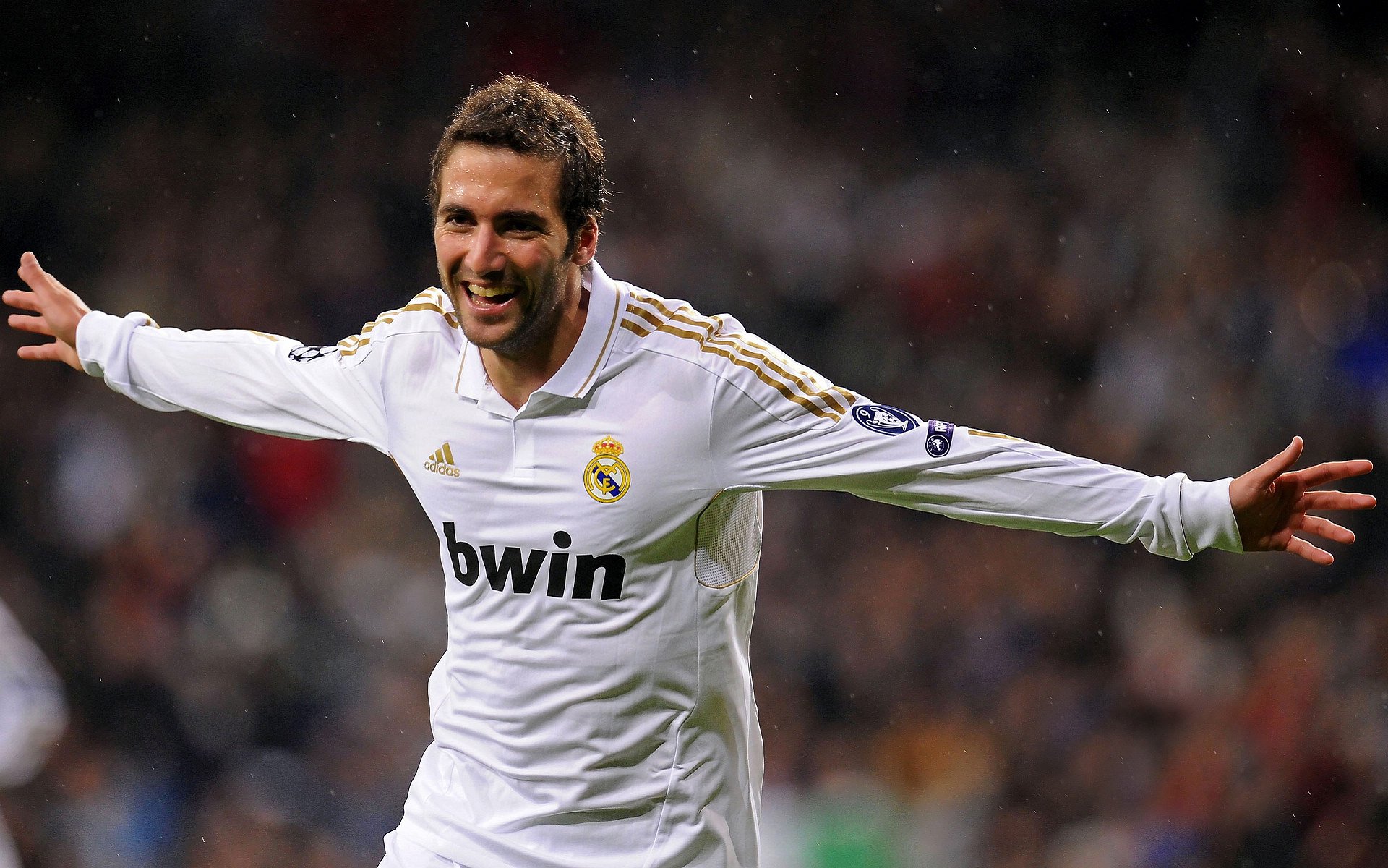 开云体育平台APP-街道上的王权,雷恩如何将F1的城市丛林变为加冕之地